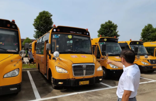 鹰潭长运:余江校车公司扎实开展开学前运营工作