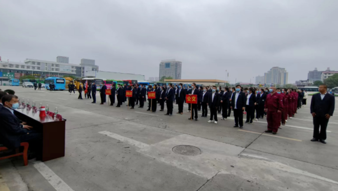 鹰潭长运 鹰潭公交：开展新能源公交车辆消防应急演练