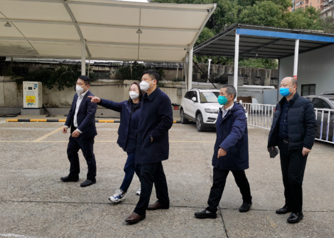 占梁督导青山客运分公司疫情防控及生产运营