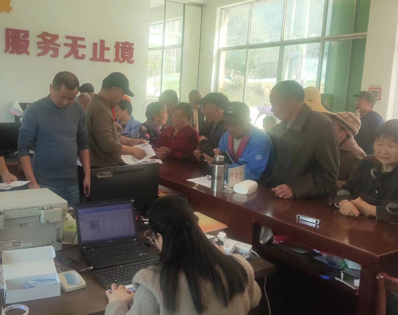 景德镇长运:浮梁公交下乡镇 将服务送上门