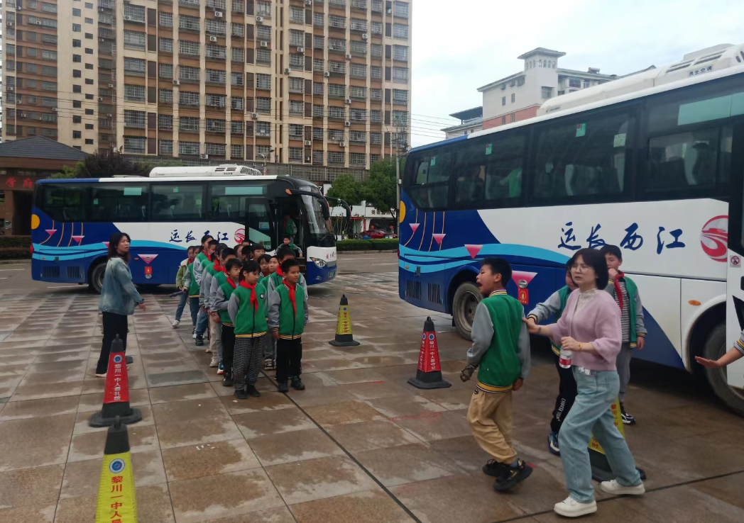 抚州长运:全面发力 圆满完成大型运输任务