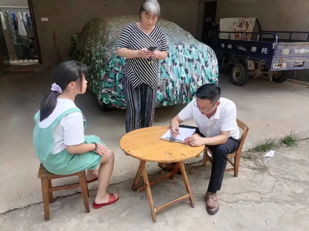 九江长运：下乡办卡 服务上门