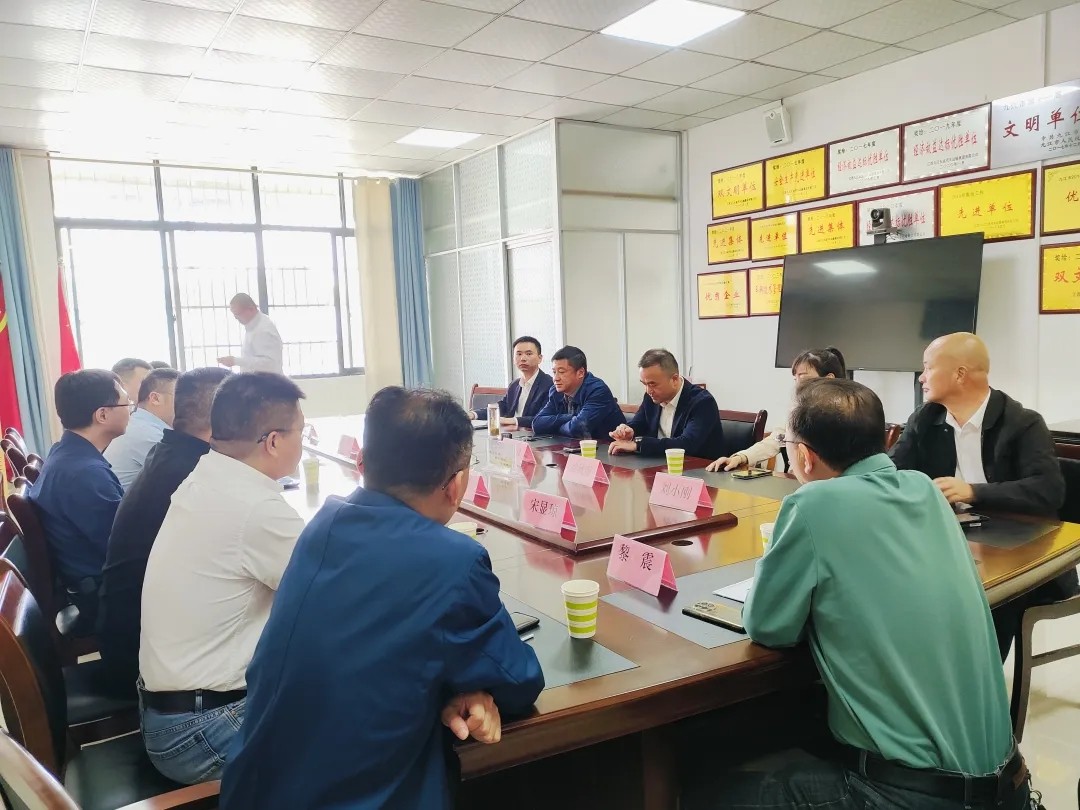 省供销联社调研永修客货邮融合发展 刘磊 占梁出席