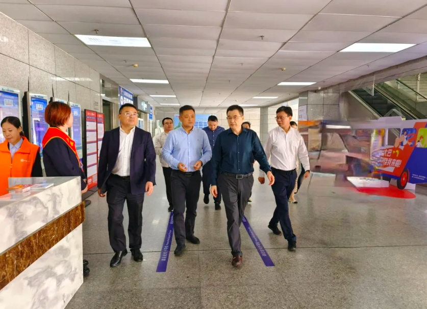 上饶汽运：省综合交通运输事业发展中心领导调研上饶汽运站点巴士运营情况