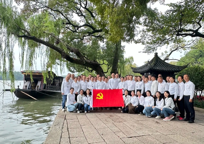 吉安公司：开展“三山两湖”红色专线培训学习活动