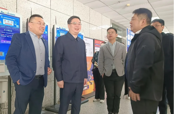 上饶汽运：衢州市交通运输局到上饶汽运汽车东站考察调研