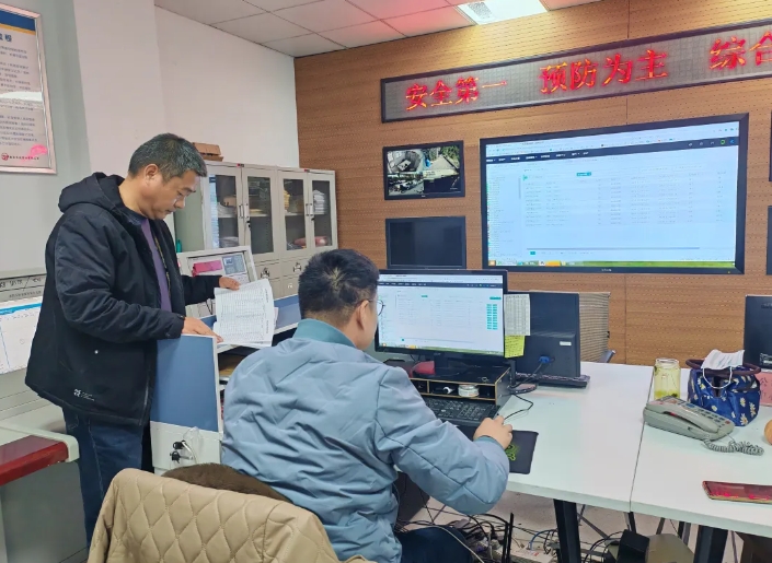 马鞍山长客 着眼动态监控 抓实冬春监督