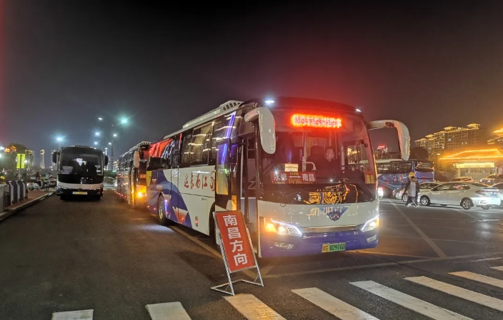 九江长运:永修公司顺利完成观鸟季音乐晚会接驳任务