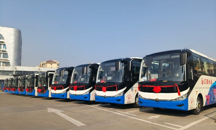 抚州长运：新车上线 提升出行服务质量