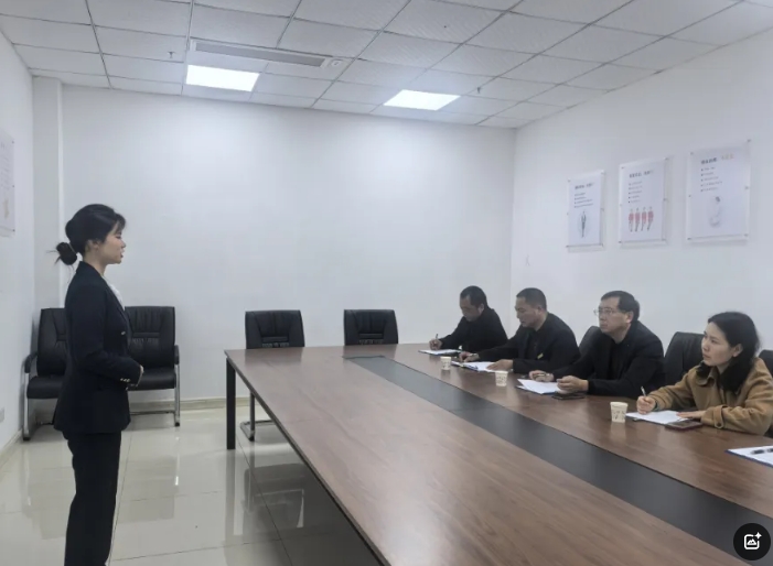 吉安长运 新聘导乘员进行试用期转正考核