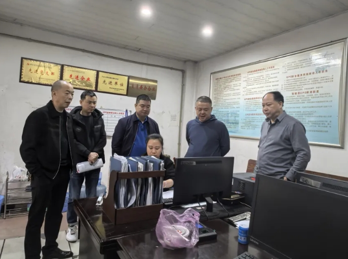 萍乡长运：开展“清明”期间安全生产督导工作