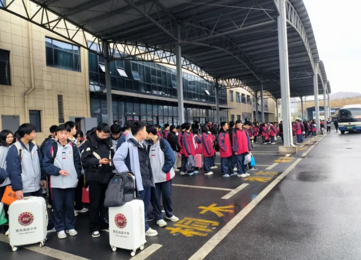 萍乡长运：多措并举 守护学生安心出行