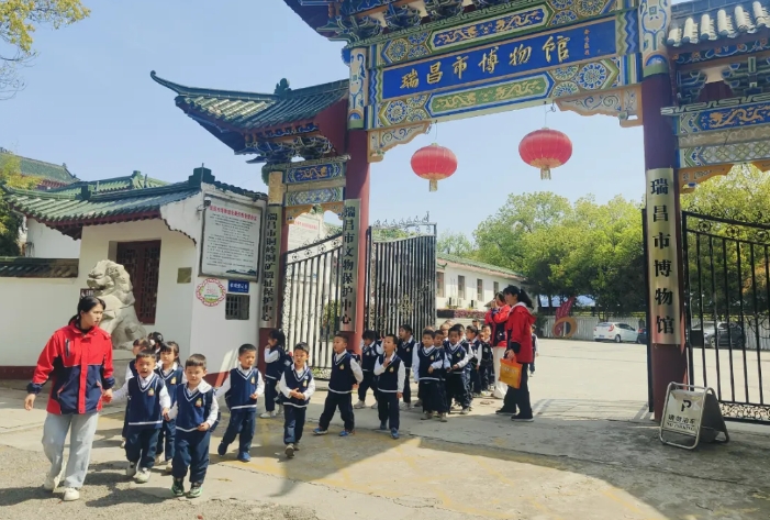 九江长运:助力国宾府幼儿博物馆研学之旅