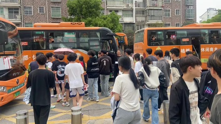 抚州长运：南丰分公司圆满完成中考体育科目考生运输任务