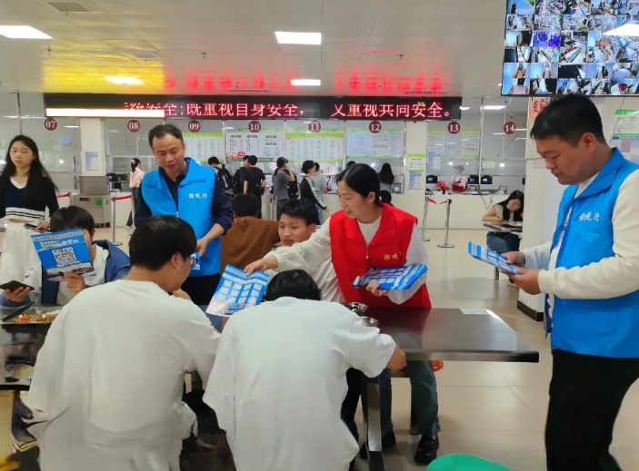 抚州长运：开展校园直通车推广 服务学子便捷出行