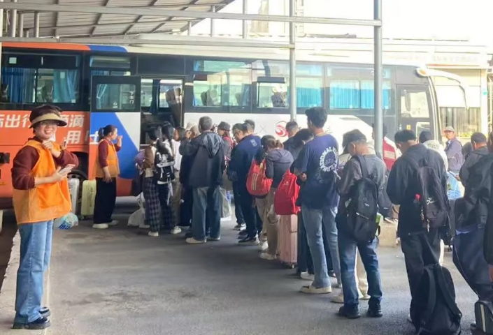 抚州长运：东乡分公司全力保障旅客“五一”安全出行