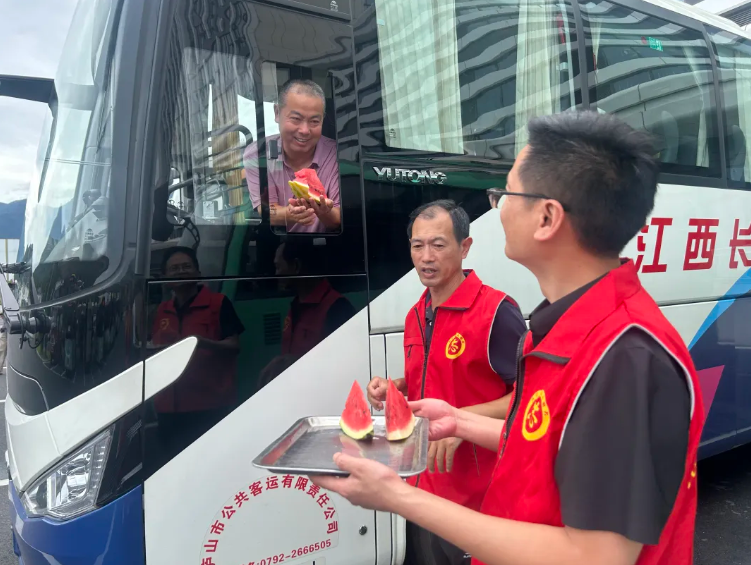 炎炎夏日 送清凉（九）