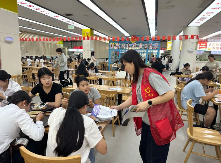 马鞍山长客：服务前置 暑期校家直通车启动