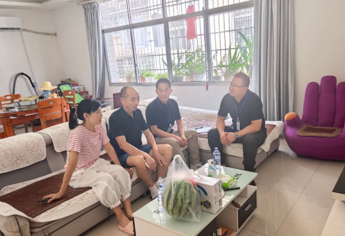 萍乡长运 家访暖心行   共筑同心桥