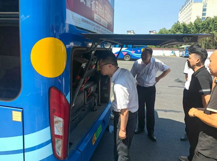 马鞍山长客：督导一线子公司安全生产