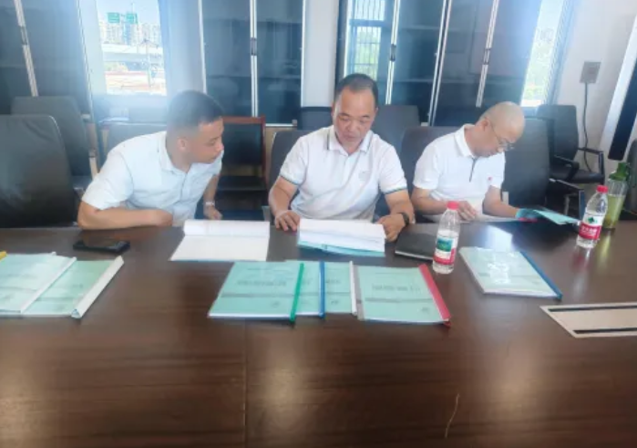 都市城际公交：股份公司安管部督导“两节”前安全生产工作