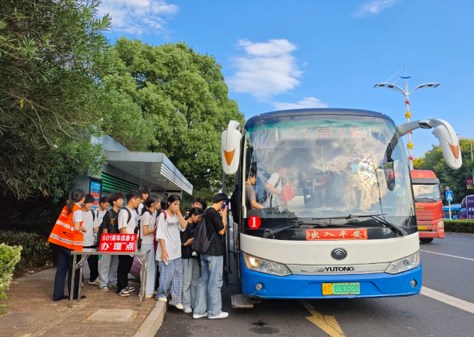 吉安长运：长福公司护航“双节” 安全与服务并行不怠