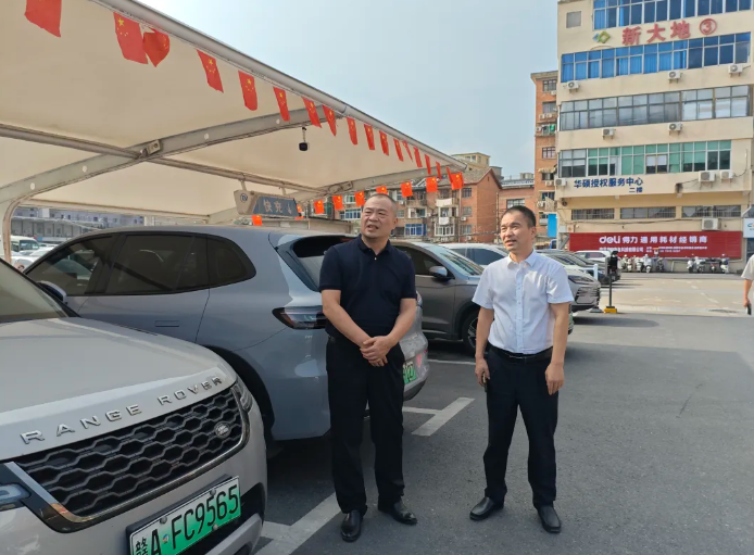 长运物业：集团宣传部检查国庆环境布置工作