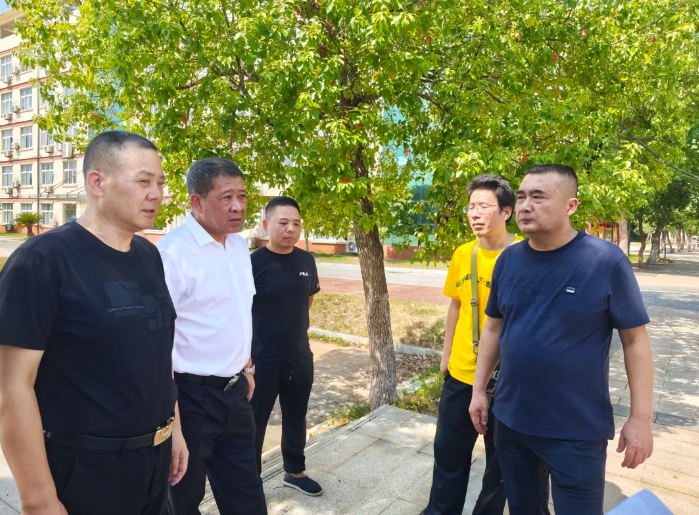 鹰潭长运 现场办公 推进校园直通车启航