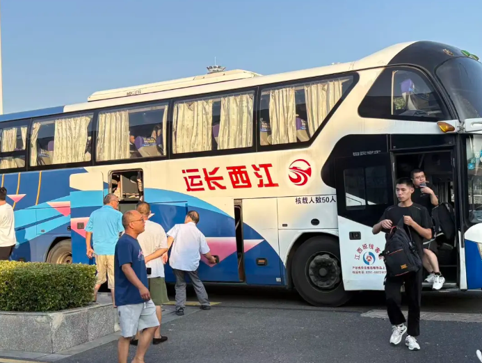 江西长运“双节”期间安全运送乘客310万人次 保障假日出行