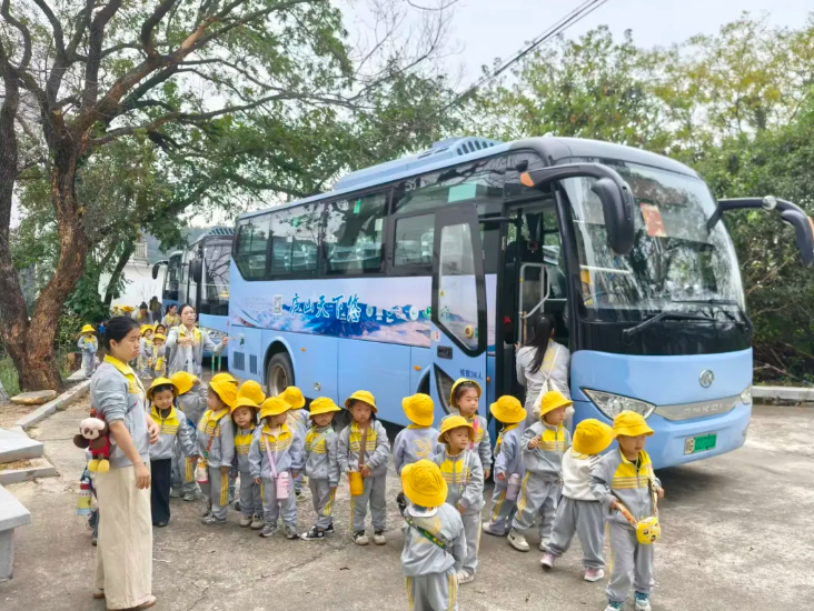 九江长运：四年之约！金色摇篮幼儿园再乘庐山公交研学